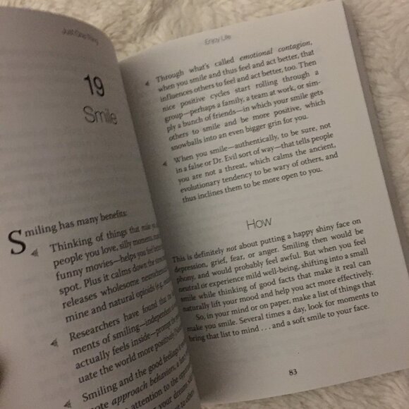 'Just One Thing' Psychology Softcover Book - Picture 5 of 6